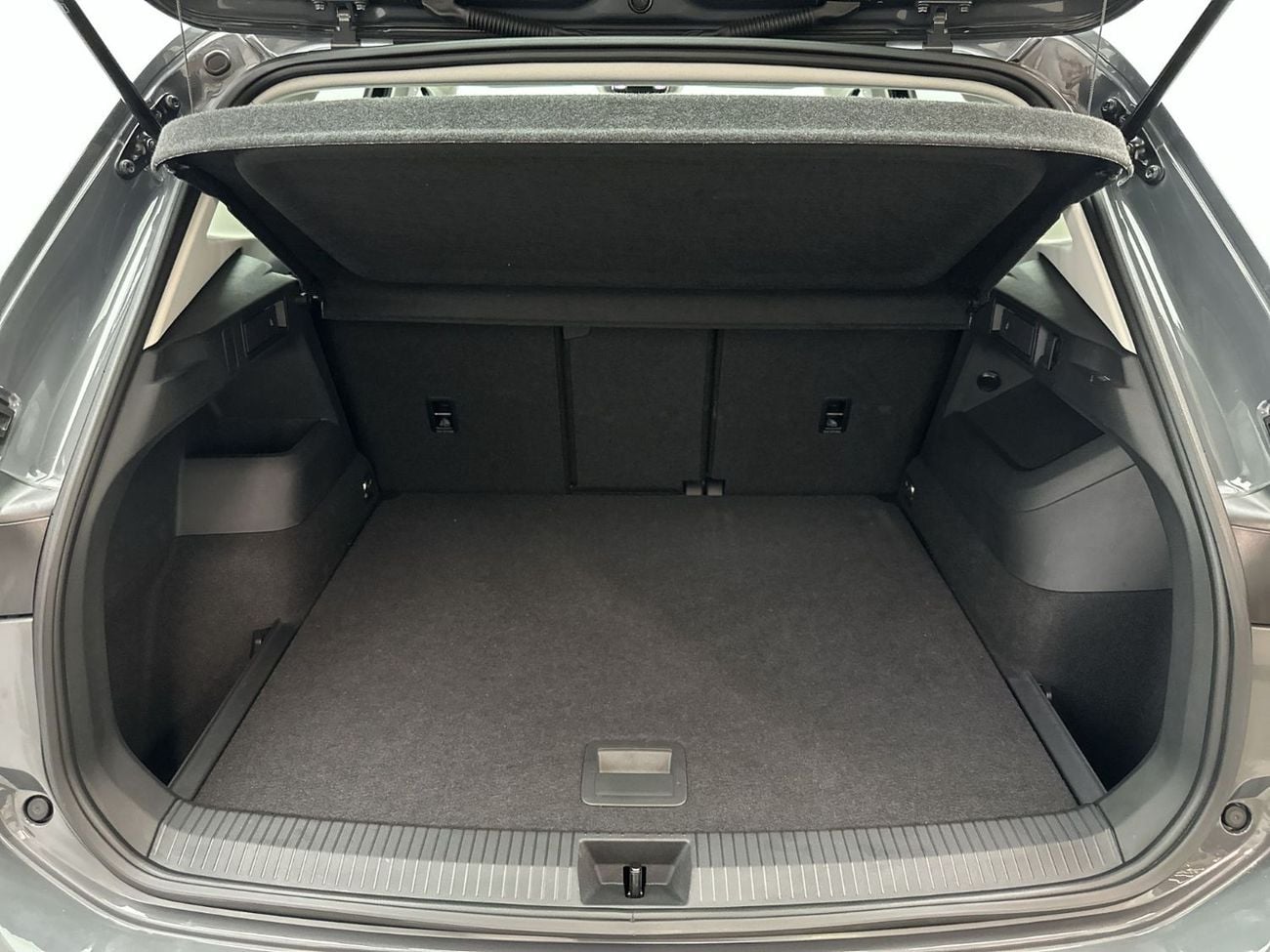 Volkswagen Tiguan LIFE Tiguan Life 1.4L | Rear Camera | 3-Zone Climatronic | Ambient Lighting | Leather Steering Wheel | Di