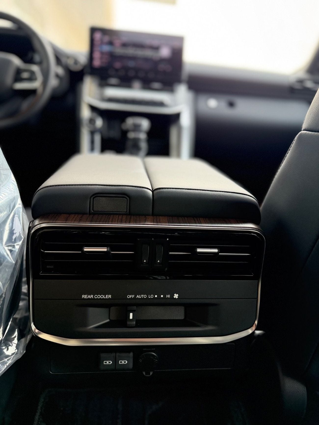 Toyota Land Cruiser GXR 4.0 BLACK/BLACK 2026