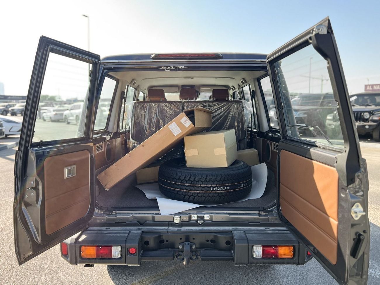 تويوتا لاند كروزر 70 EXPORT ONLY - Toyota LC76 2.8L 4WD FULL OPTION