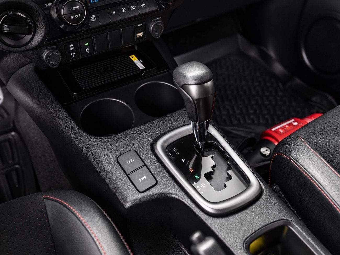 Toyota Hilux GR SPORT