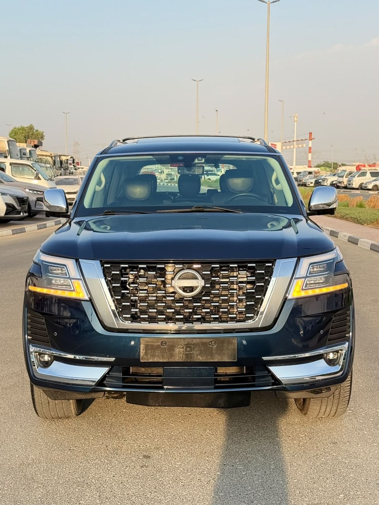 Nissan Armada SL Platinum 5.6L full option 2020