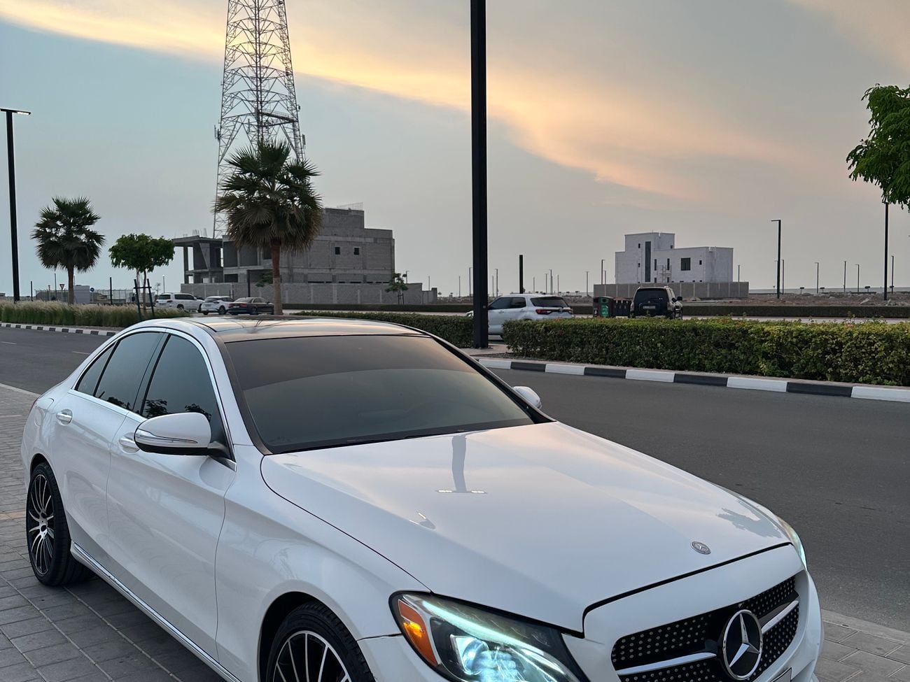 Mercedes Benz C300 STANDARD