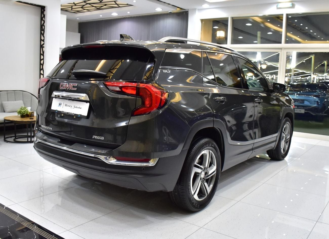 جي أم سي تيرين SLE NAV/PWR TAILGATE EXCELLENT DEAL for our GMC Terrain SLT AWD ( 2018 Model ) in Grey Color American Specs