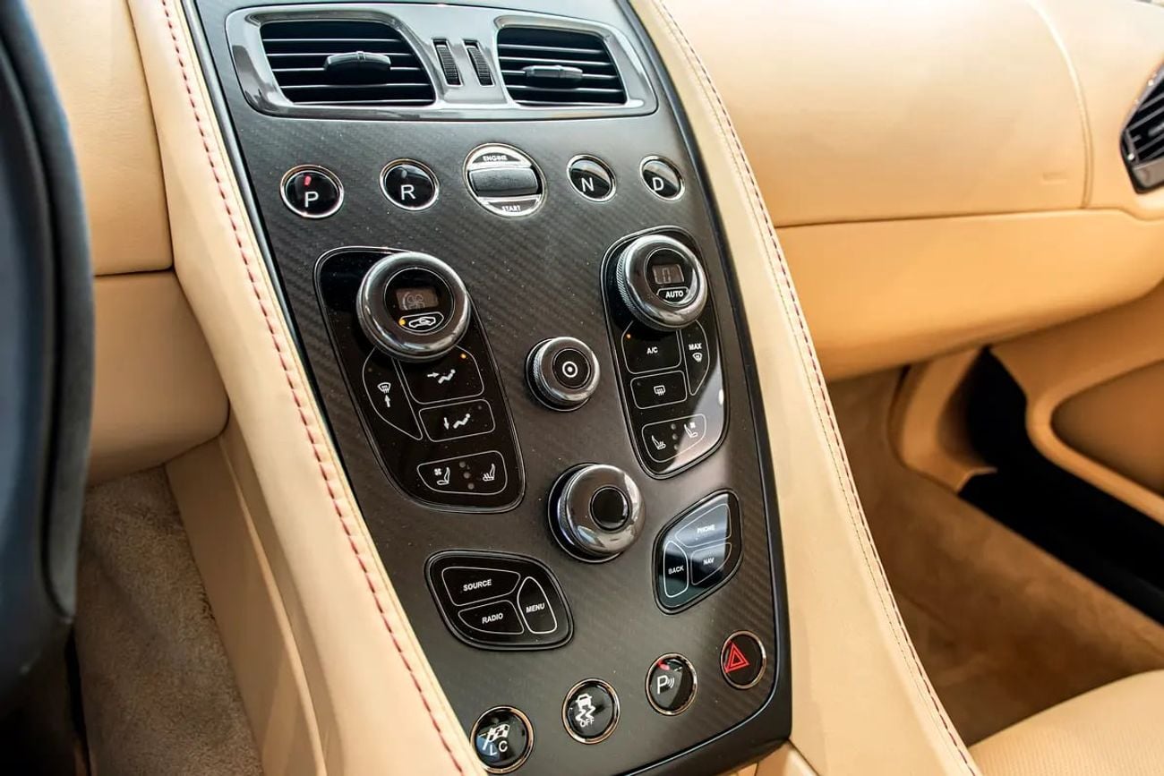 Aston Martin Vanquish Carbon Black | GCC Specs | Pristine Condition