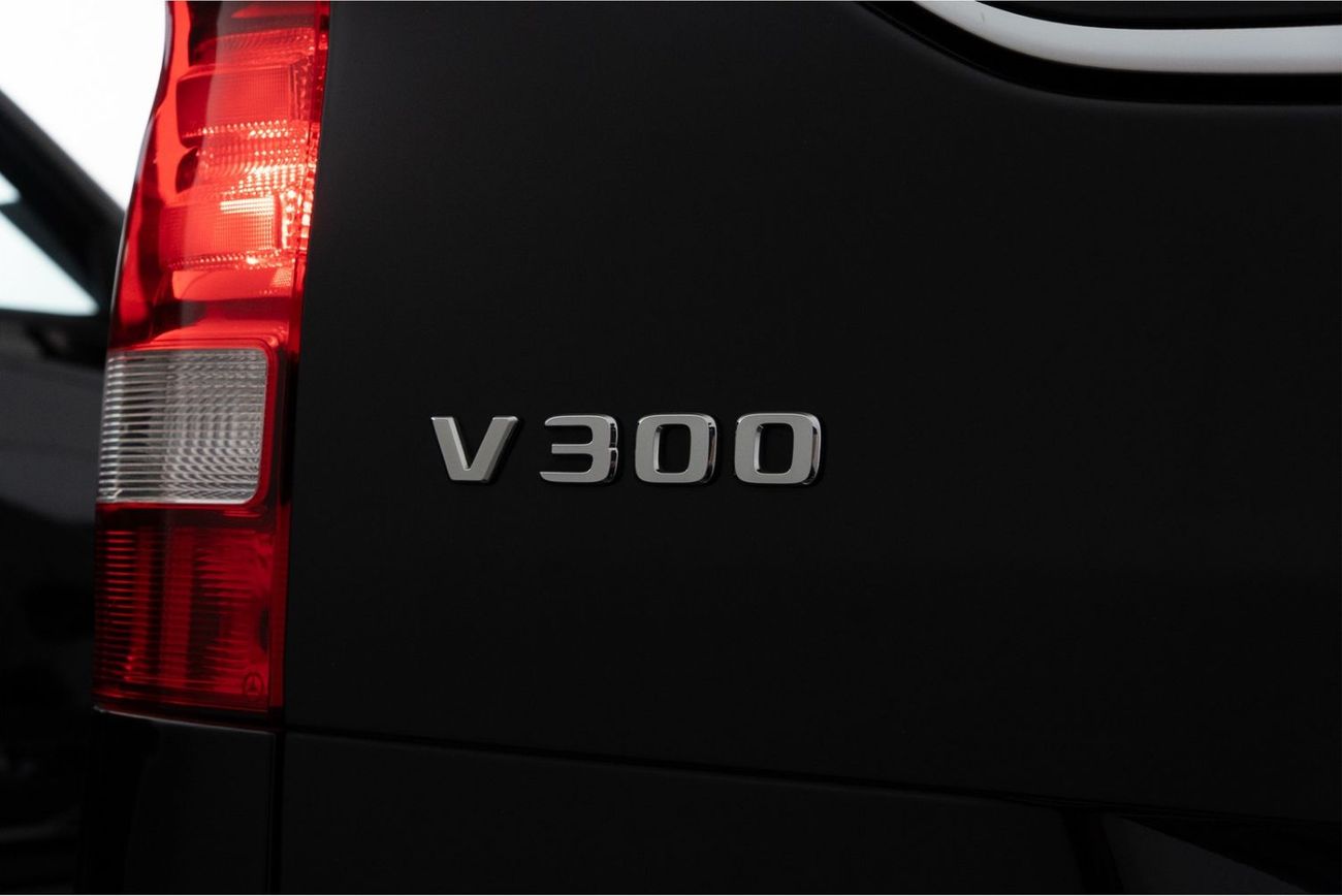 مرسيدس بنز V 300 Standard STD