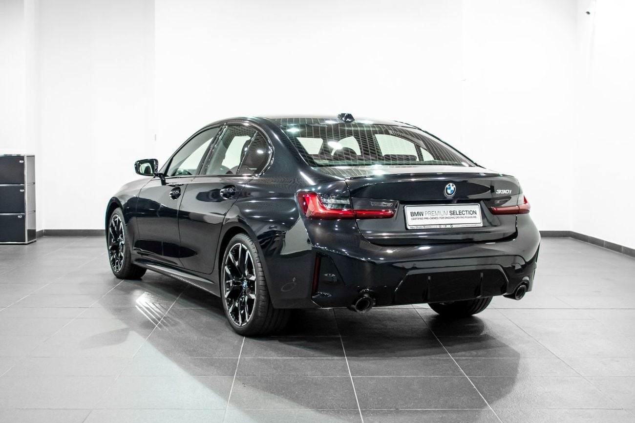 BMW 330i LUXURY M SPORT