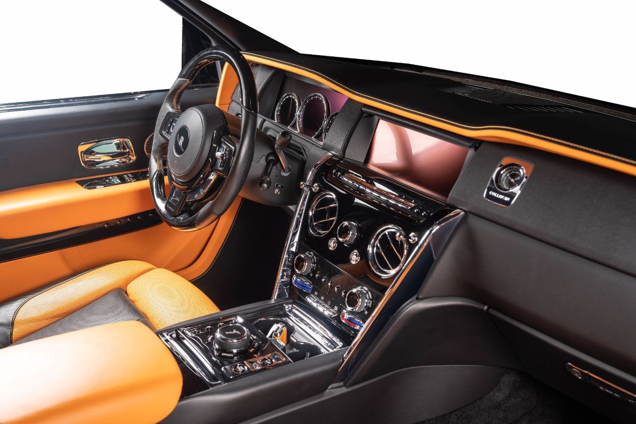 رولز رويس كولينان STANDARD 2020 - ROLLS ROYCE CULLINAN - MANSORY KIT - TWO TONE INTERIOR - FULLY LOEADED - IMMACULATE CAR