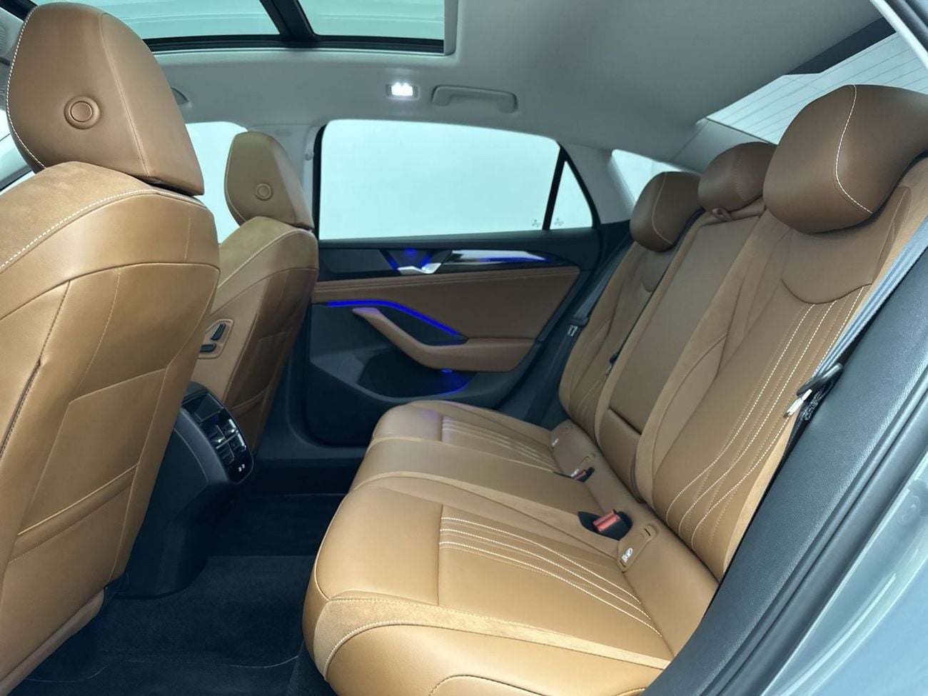 Volkswagen Passat COMFORTLINE Passat Comfortline 1.5L | 12.9” Infotainment | Panoramic Sunroof | ACC | Side Assist | Front Assist