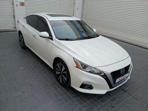 Nissan Altima SV