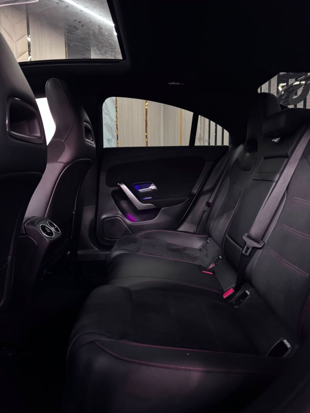 Mercedes Benz CLA250 PREMIUM