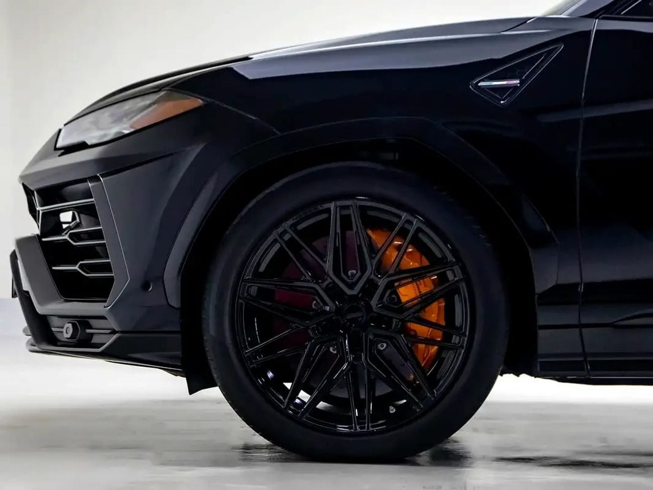 Lamborghini Urus Immaculate Performance & Luxury