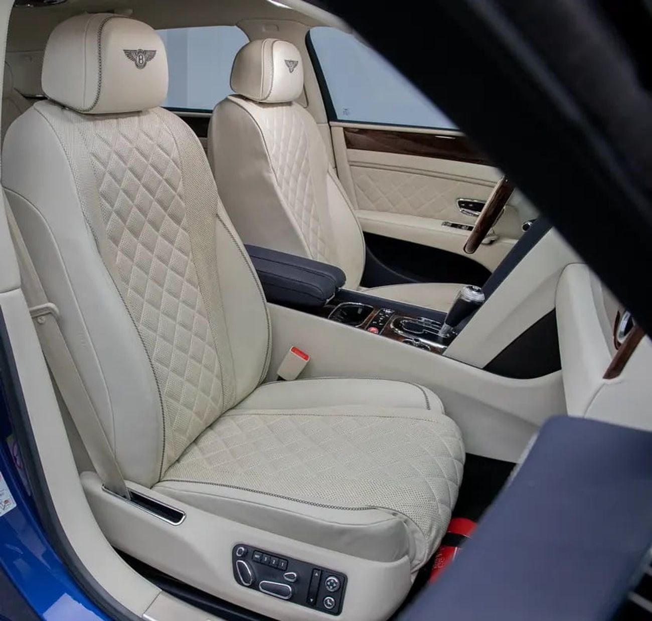 Bentley Flying Spur W12 Rare W12 • Full Service History • 6.0L W12 S • GCC Specs
