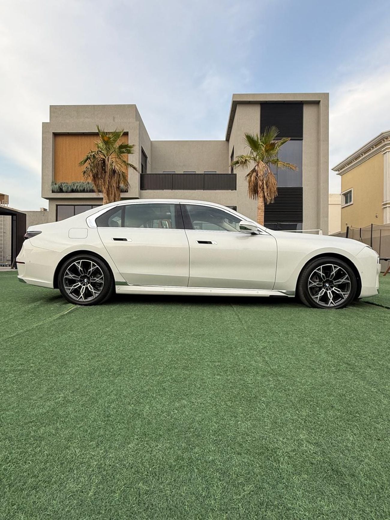 BMW 735i EXCELLENCE