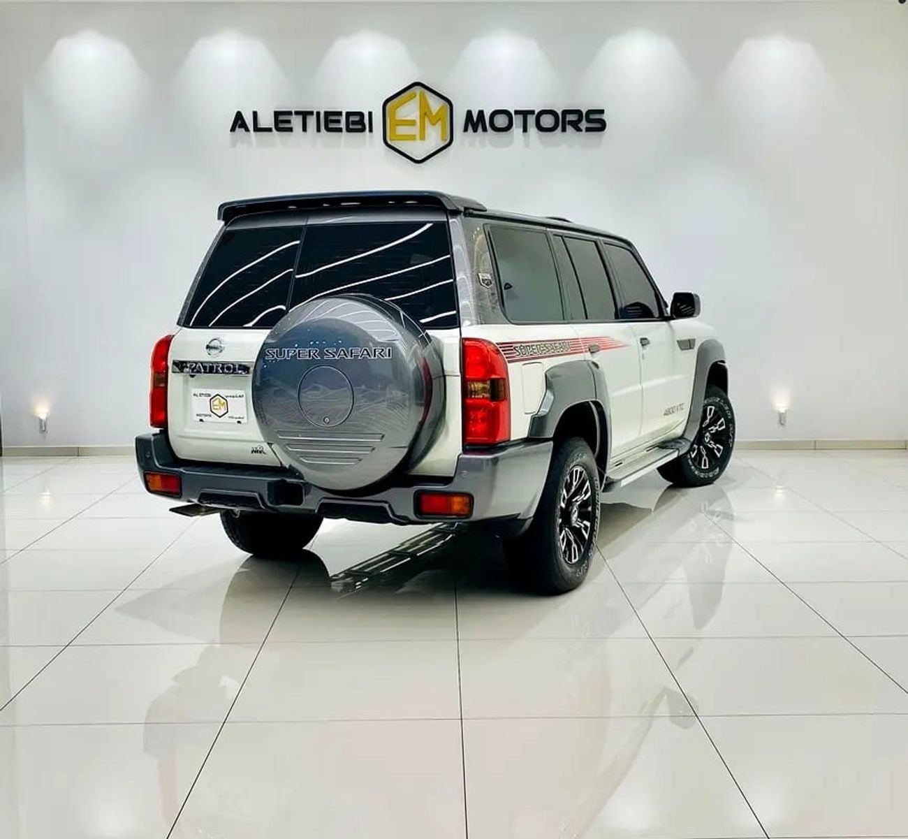 نيسان باترول SUPER SAFARI Brand Patrol Super Safari | GCC Specs | 0km