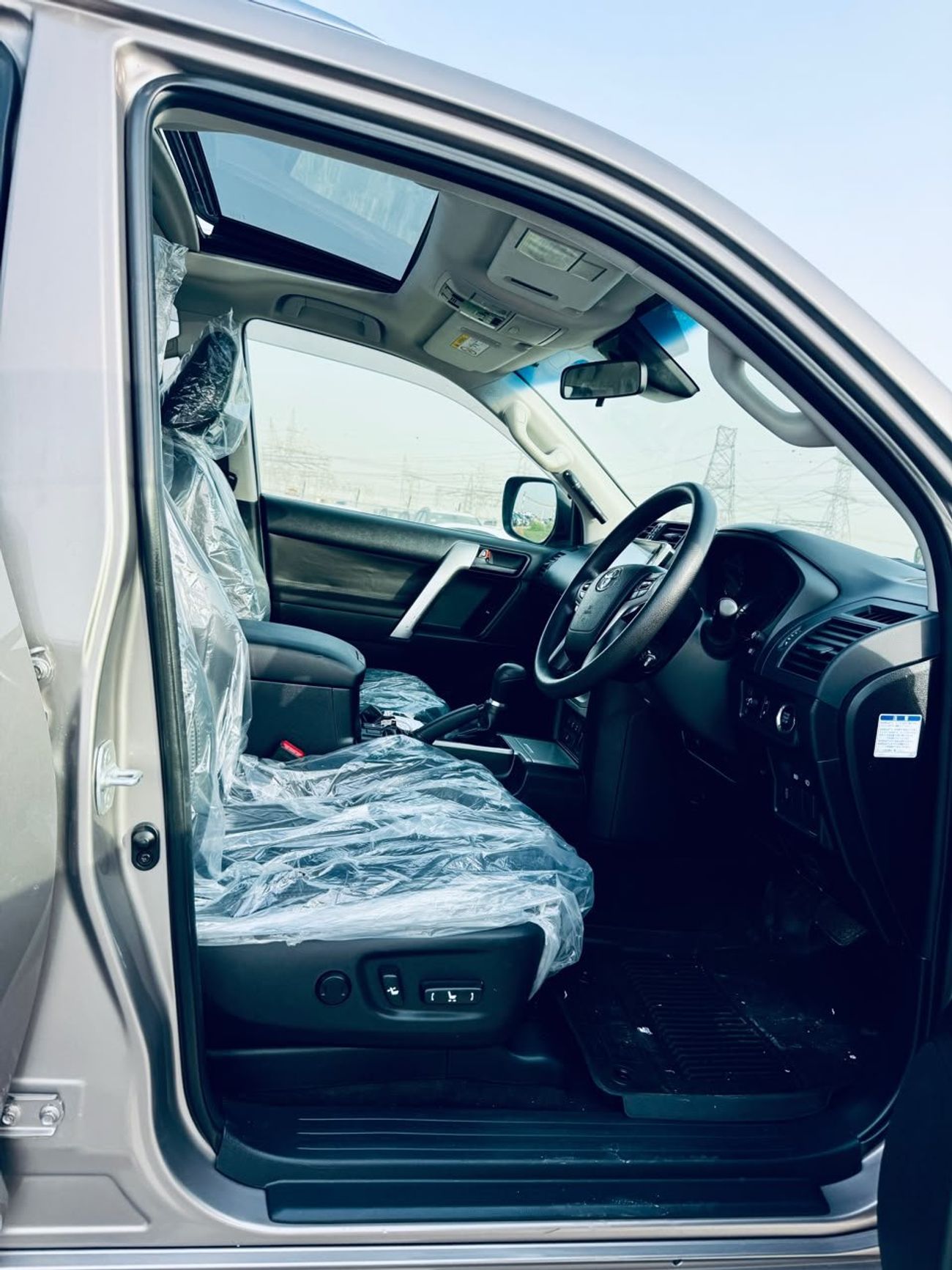 Toyota Prado TX 2.8L 4 cylinders Automatic Petrol SUV All wheel Drive 7 seats 5 Doors RHD