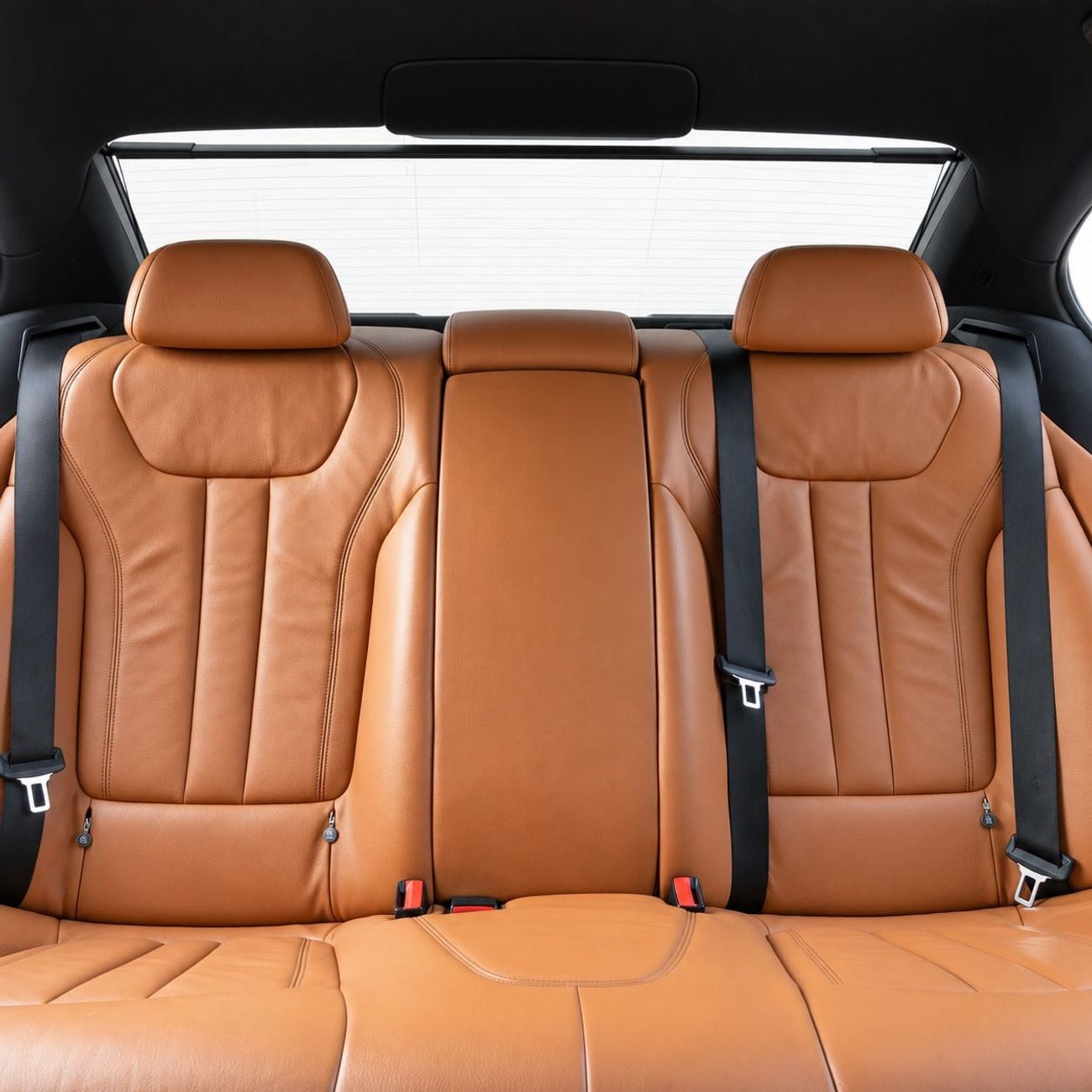 BMW 730Li M SPORT AED 2,490 P.M • 0% Downpayment • BMW 730li M-Sport • 1 Year Warranty