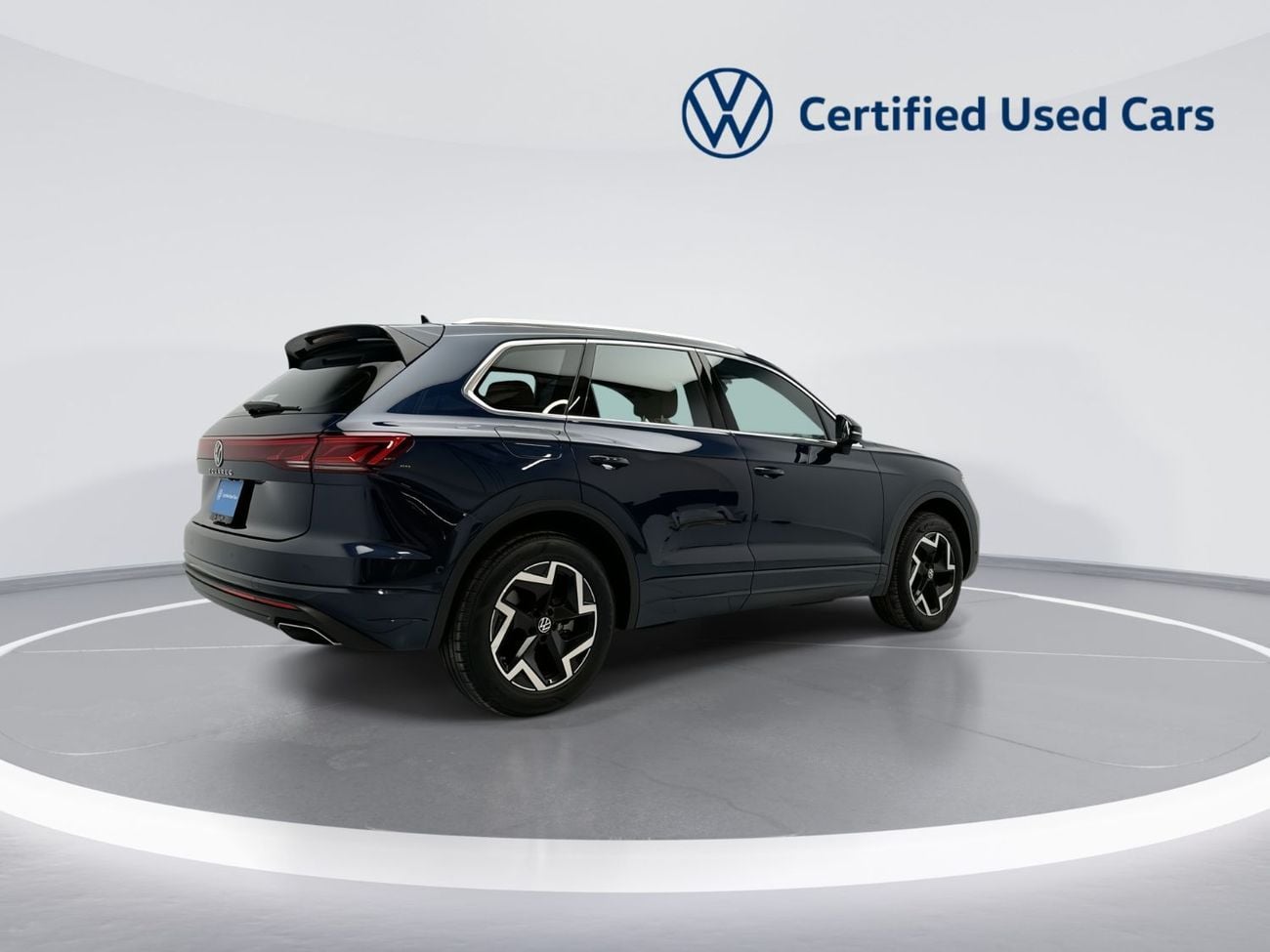 Volkswagen Touareg ELEGANCE ++ – Luxury SUV | Panoramic Sunroof | Varenna Leather | Dynaudio