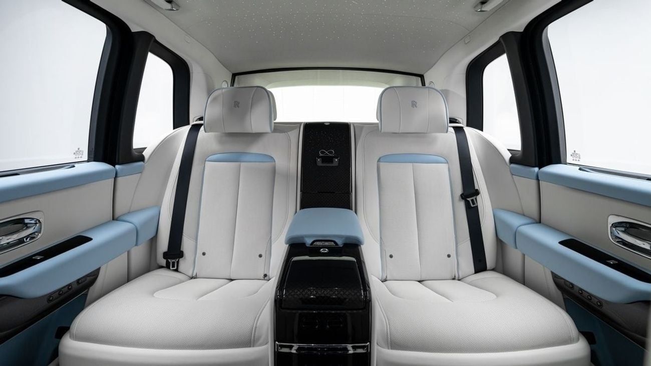 Rolls Royce Cullinan BLACK BADGE - 2026 - GCC - Under Warranty and Service Contract