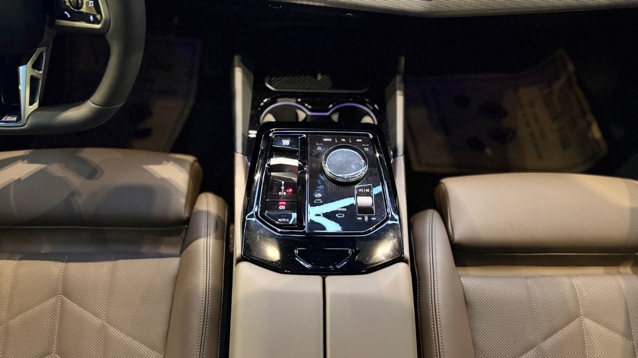 بي أم دبليو 520i M SPORT