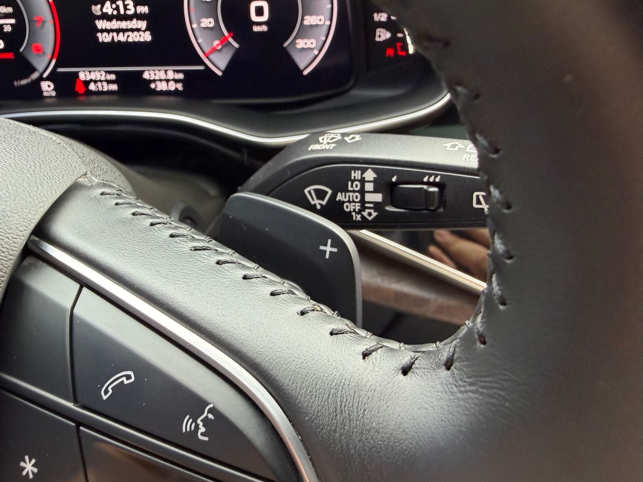 أودي Q8 Audi Q8 S-Line Black Badge V6 turbo