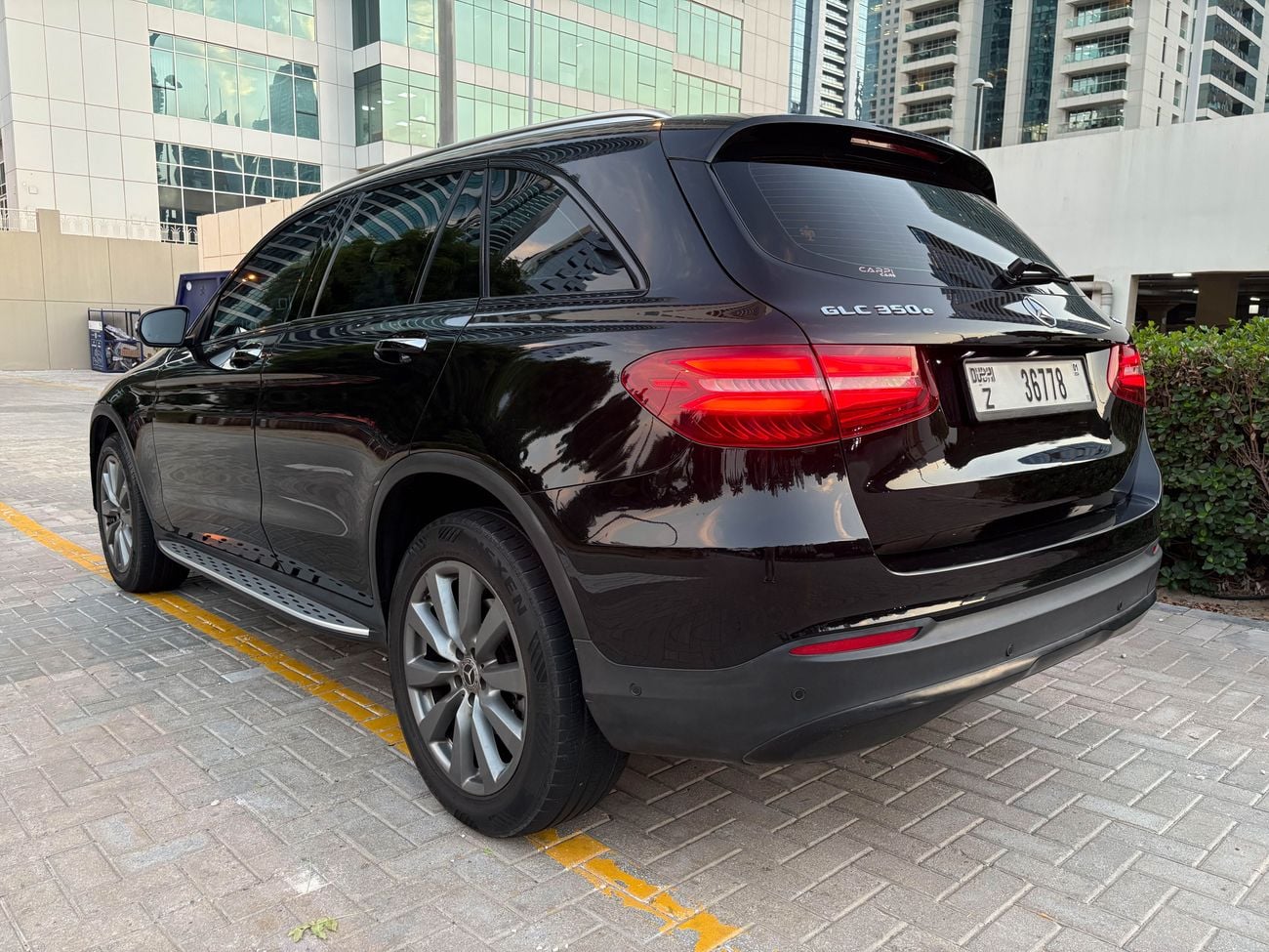 مرسيدس بنز GLC 350 e GLC 350e AMG