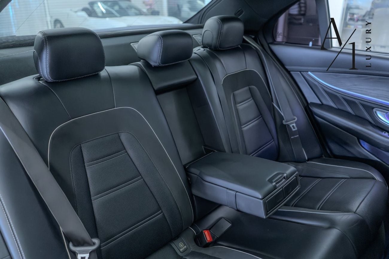 مرسيدس بنز E 63 AMG S موديل 2018، بحالة ممتازة، كاملة المواصفات، بمواصفات خليجية