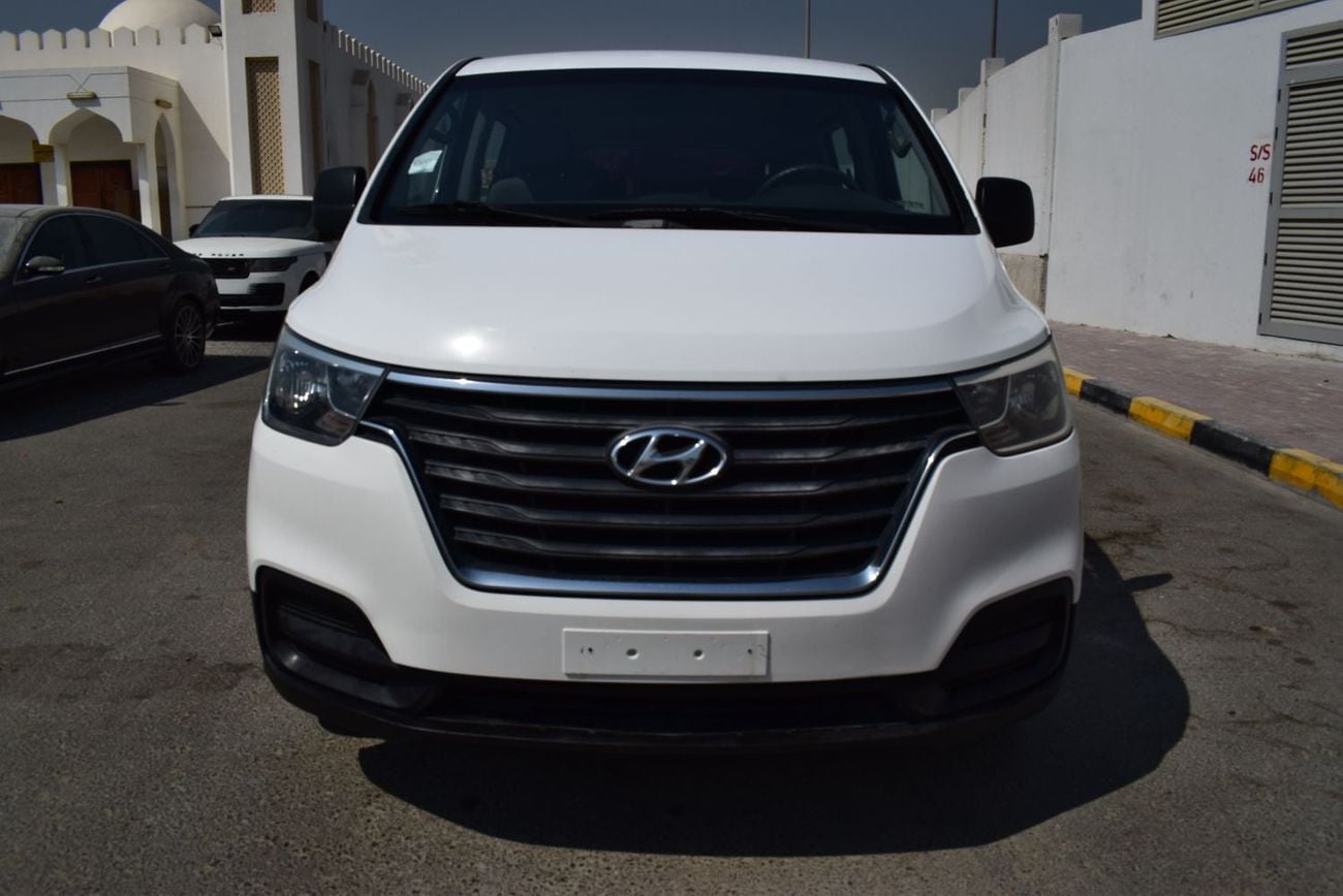 Hyundai H-1 GL Hyundai H1 12 seater bus, model:2019