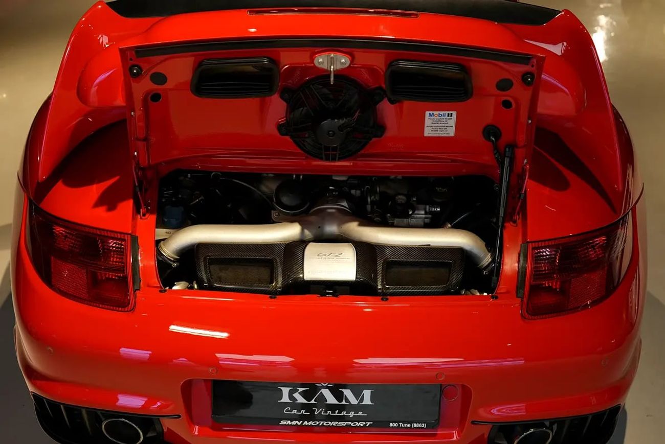 Porsche 911 GT2