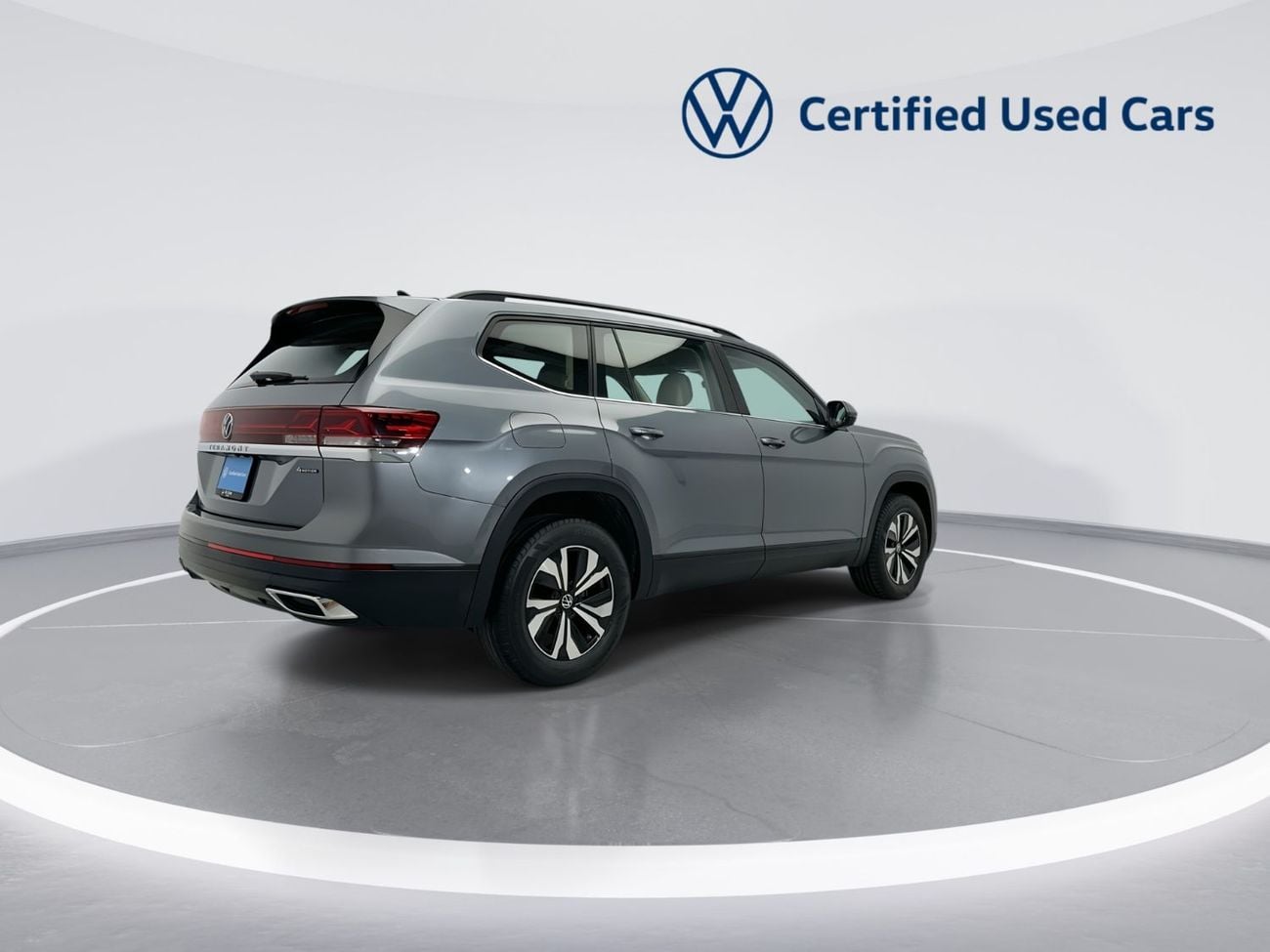 Volkswagen Teramont COMFORTLINE Teramont Trend 2.0 L with Alloy Wheels | GCC Specs | Keyless Start and Access | VW Certified