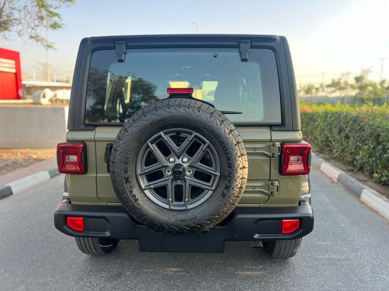 Jeep Wrangler Unlimited SPORT 2.0L A/T