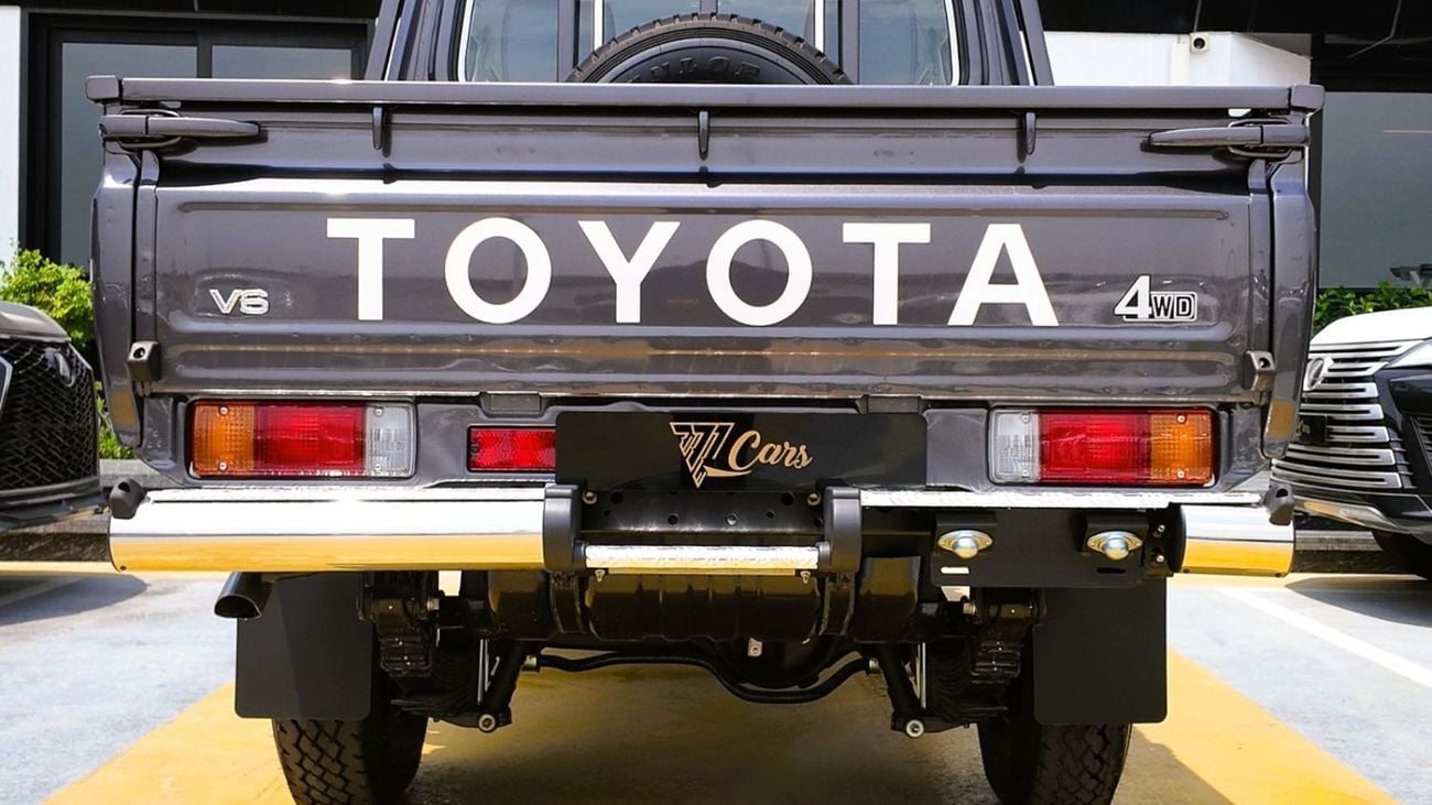 Toyota Land Cruiser 70