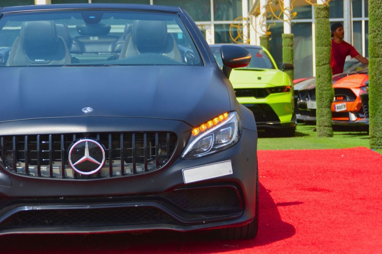 Mercedes Benz C63 AMG STANDARD