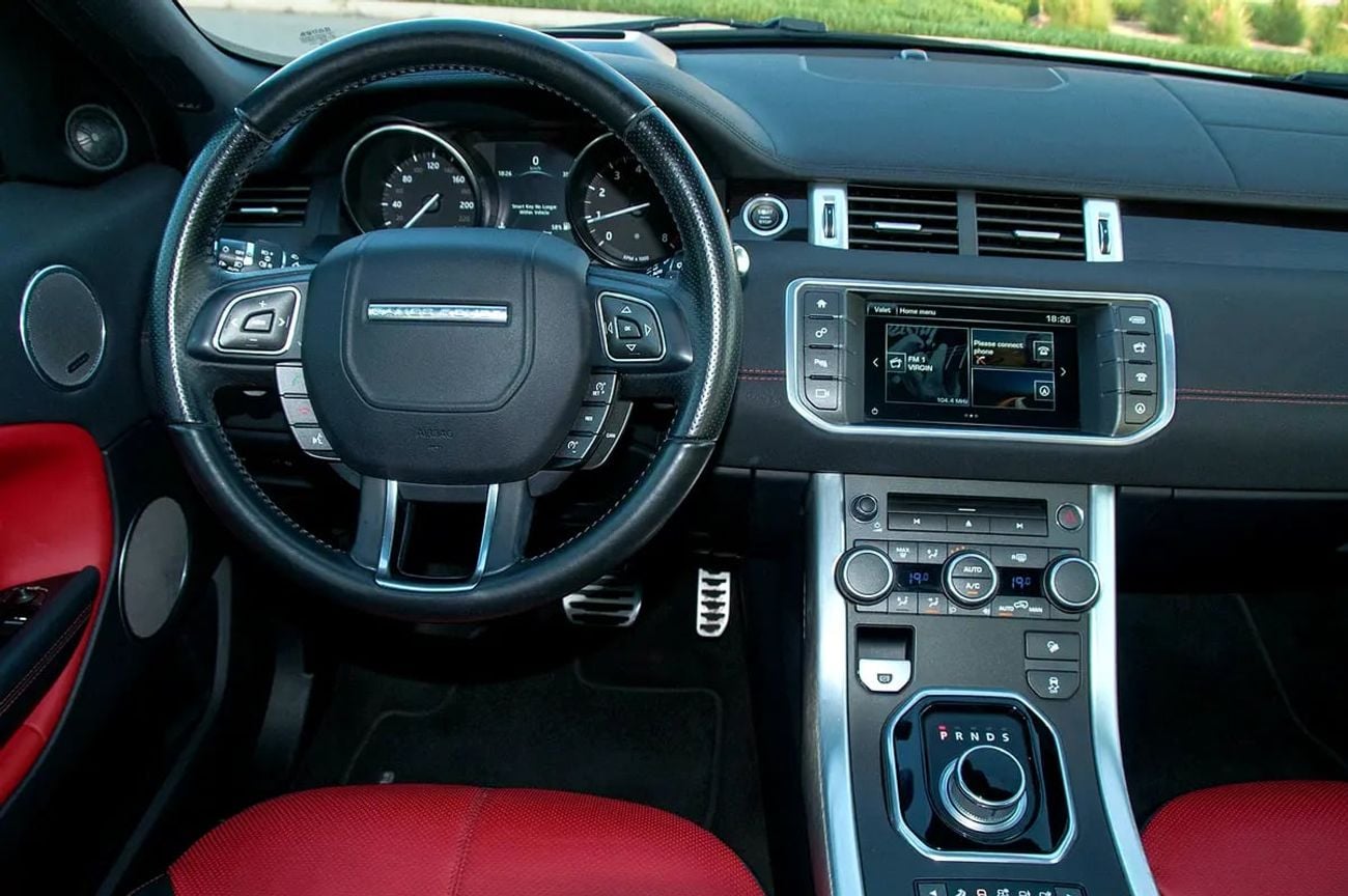 لاند روفر رانج روفر إيفوك إتش إس إي ديناميك | GCC Specs | Low Mileage | FSH