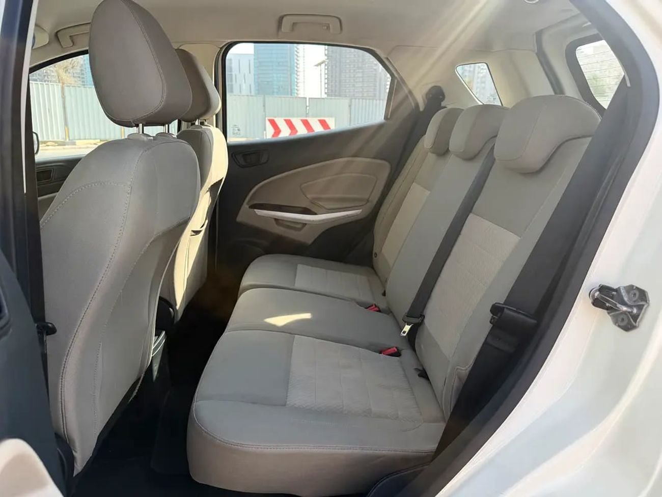 Ford EcoSport Ambiente - GCC Specs