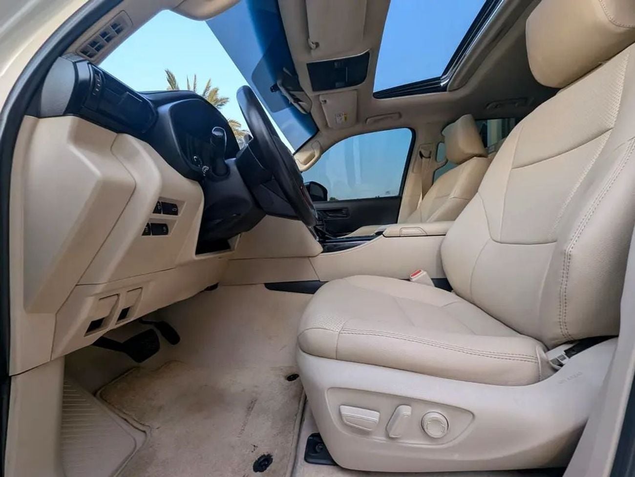 Toyota Land Cruiser VXR GCC Specs Top Full Option Twin-Turbo V6 Excellent Condition
