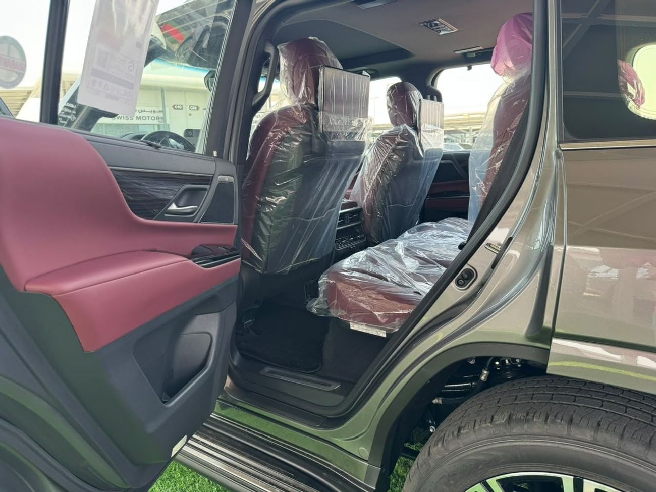 Lexus LX700h SIGNATURE FULL OPTION | GCC