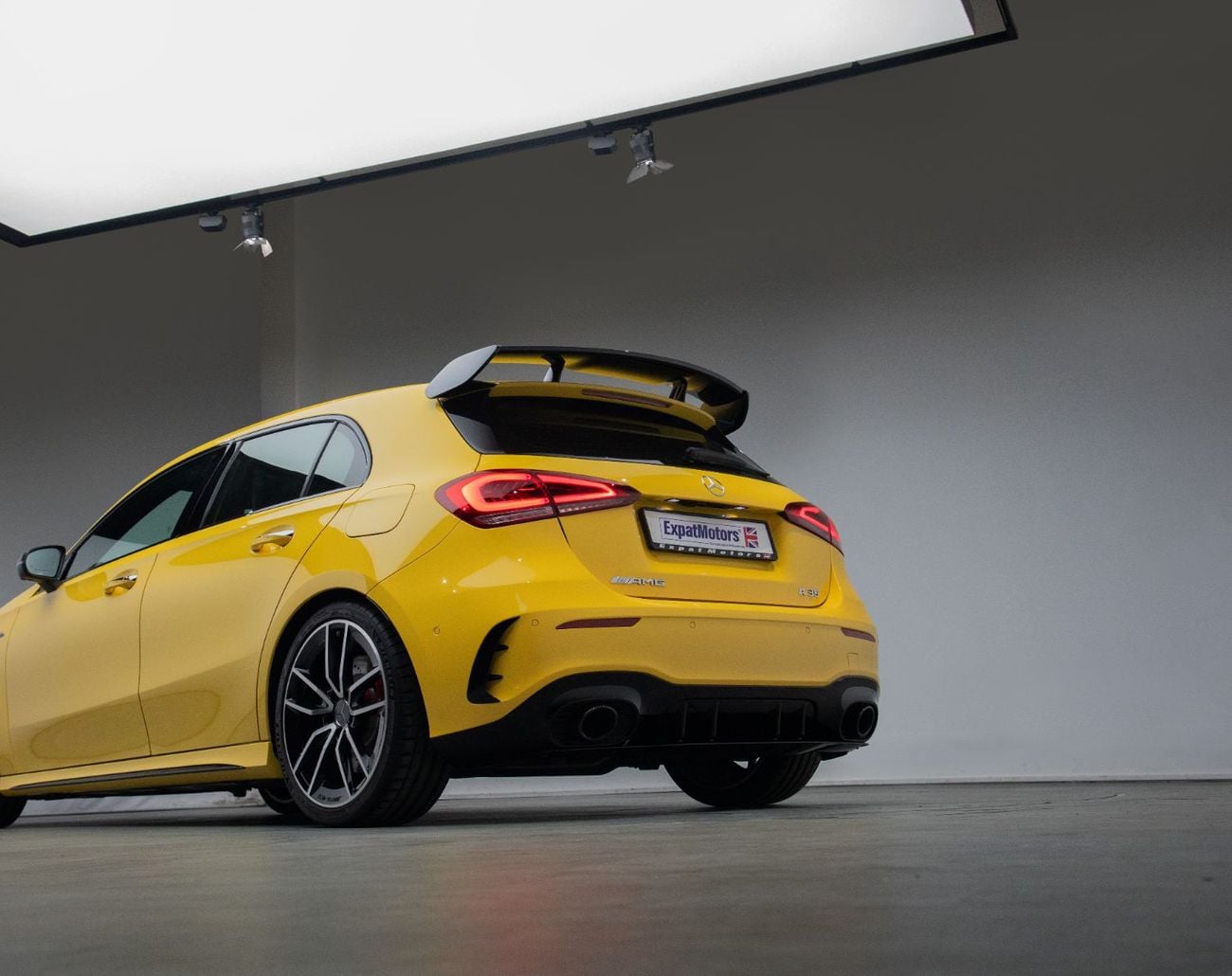 مرسيدس بنز A 35 AMG 4MATIC