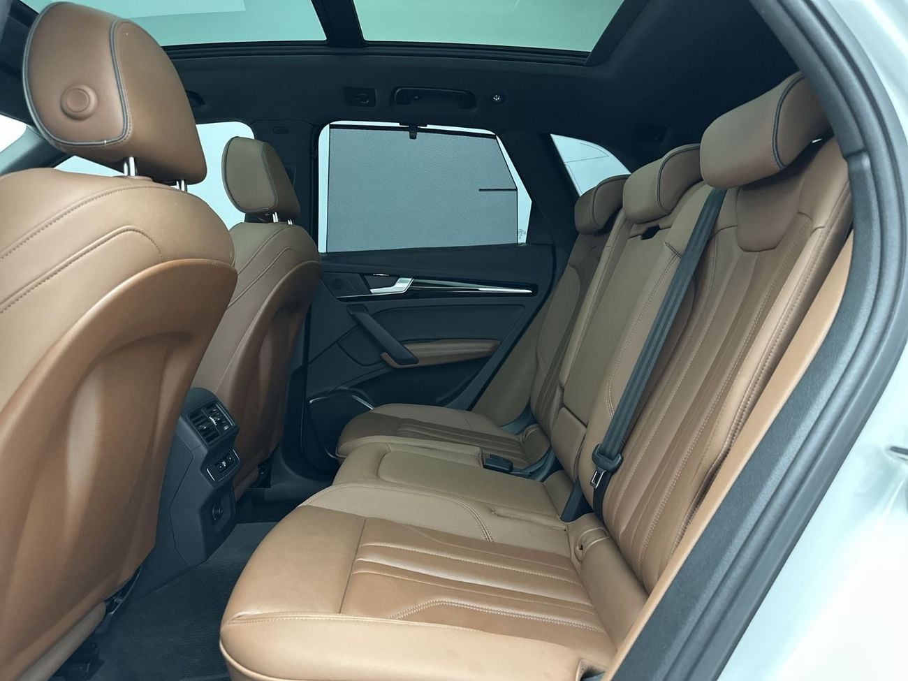 أودي Q5 45 TFSI S-LINE quattro 249hp (Ref# 82123)