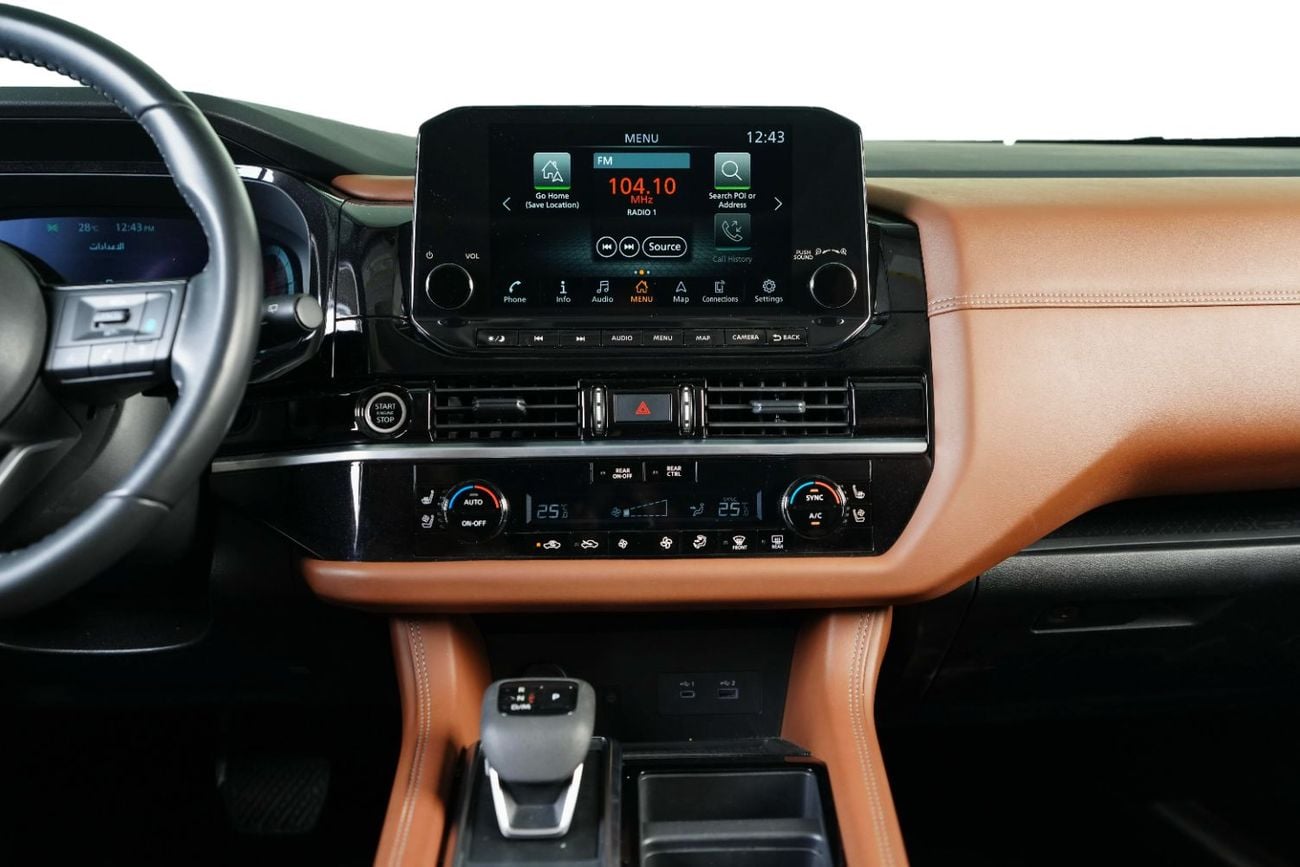 Nissan Pathfinder SL 4WD-GCC-7 Seats-AW Rostamani Warrant Until 2029-Service Contract Until 2028