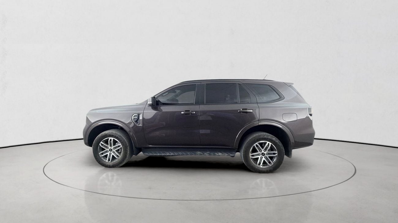 Ford Everest XLT | Guaranteed Warranty | 0 Down Payment