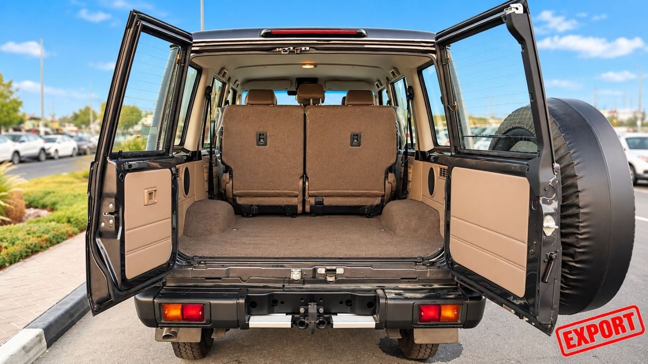 تويوتا لاند كروزر 70 LC76 LX Toyota Land Cruiser 76 LX 4.0MT