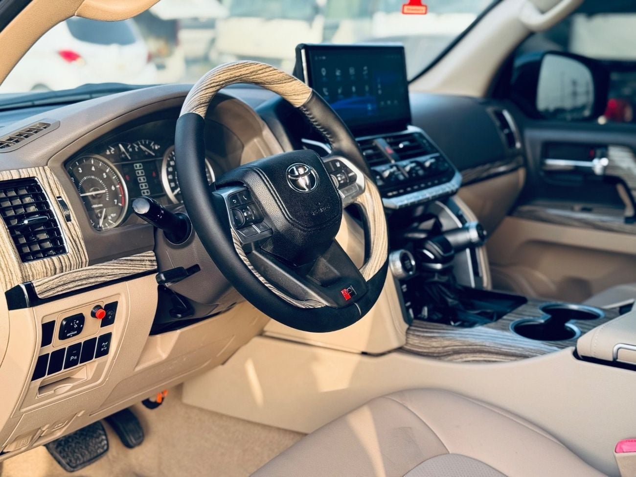 Toyota Land Cruiser GXR