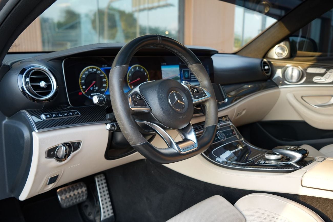 Mercedes Benz E63 AMG S