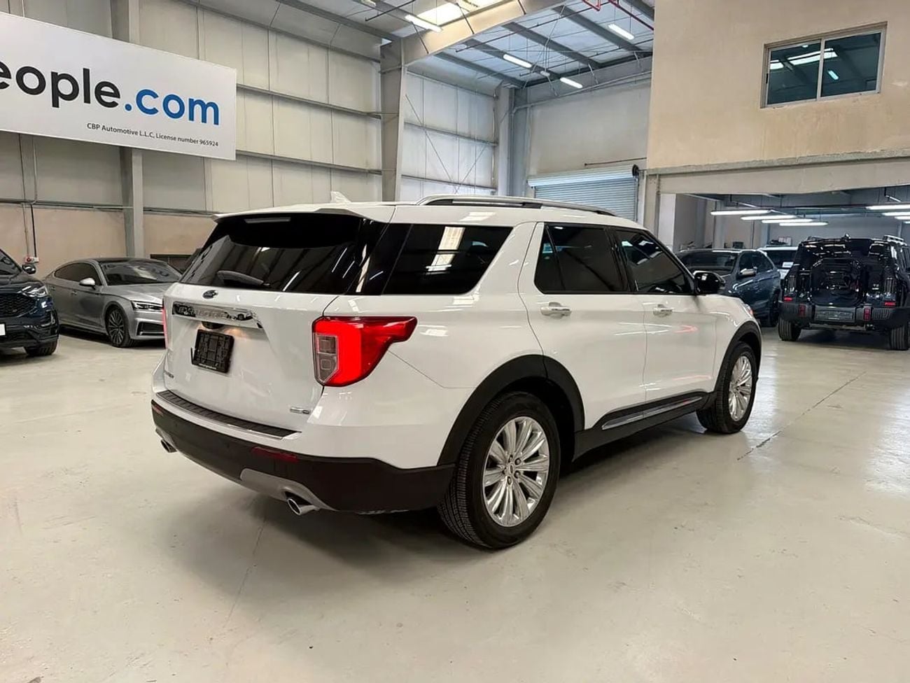 Ford Explorer LIMITED 1,351pm Zero Down Available Limited GCC Specs