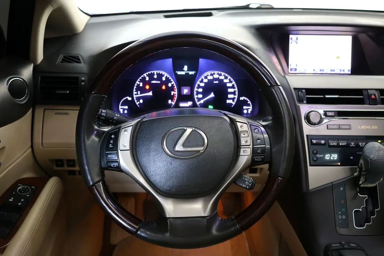 لكزس RX 350 بلاتينيوم | GCC Specs | Pristine Condition