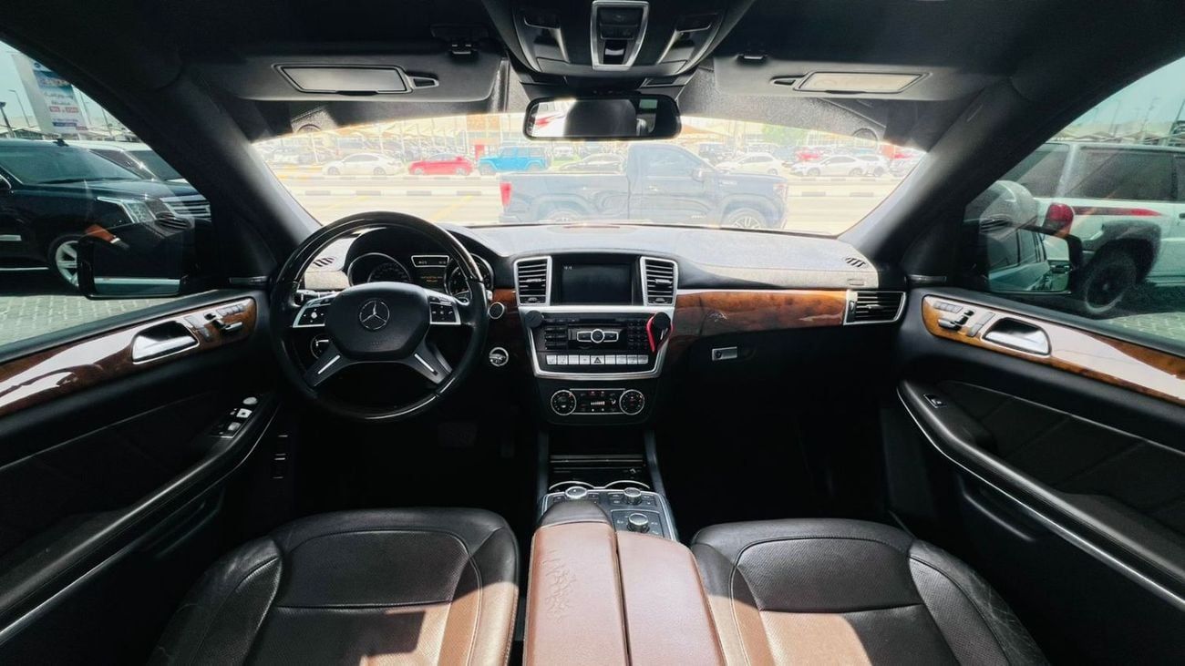Mercedes Benz GL500 AMG SPORT MERCEDES BENZ GL 500 2015 AMG SPORT.ENGINE 4.6L /V8.