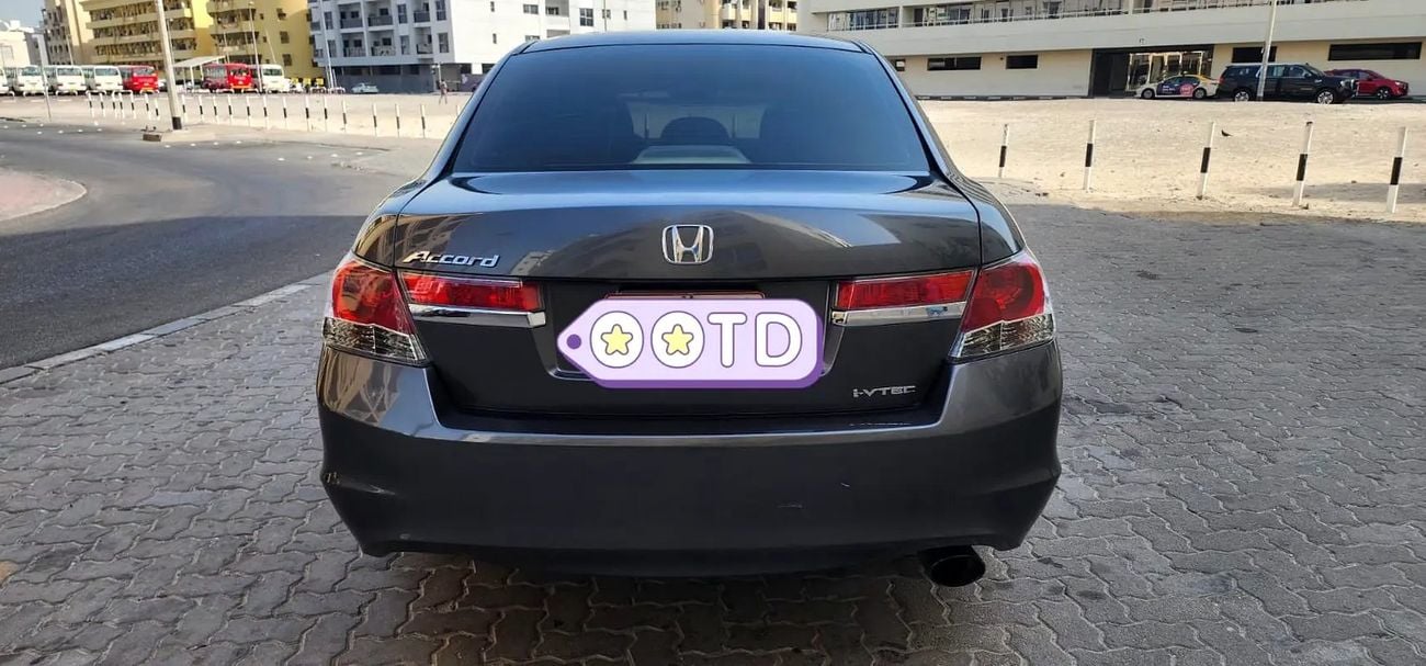 Honda Accord EX GCC Specs