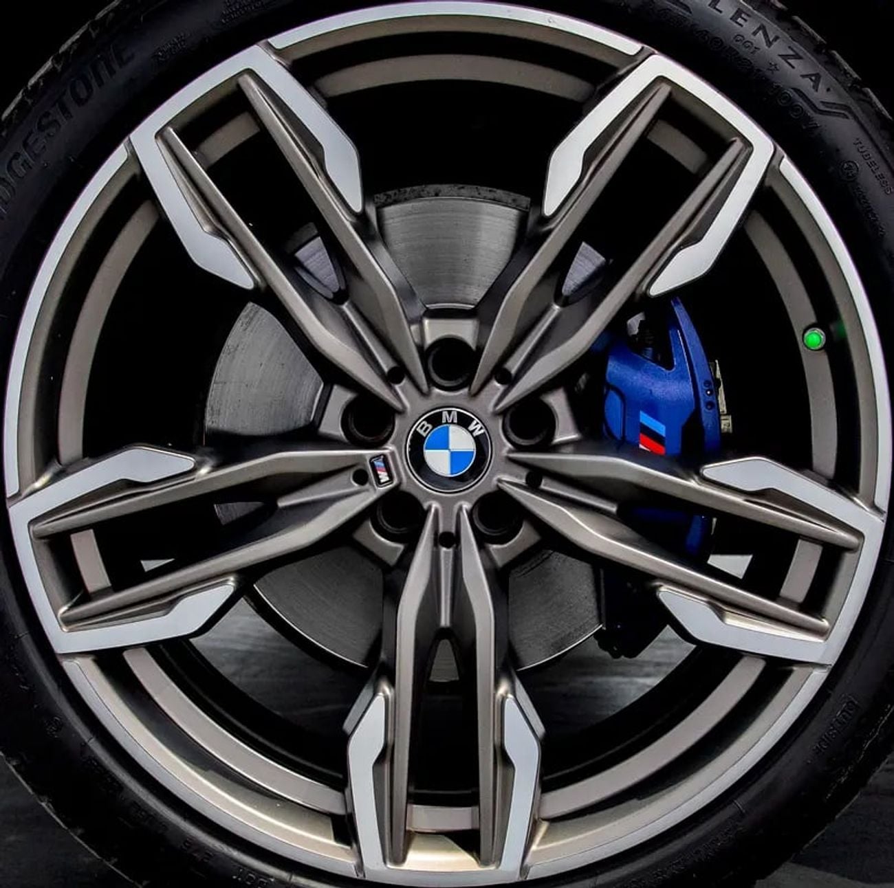 BMW X4 M40I w/ Schnitzer Pack • 0% DP Available • FDSH • Warranty + Service Contract • GCC