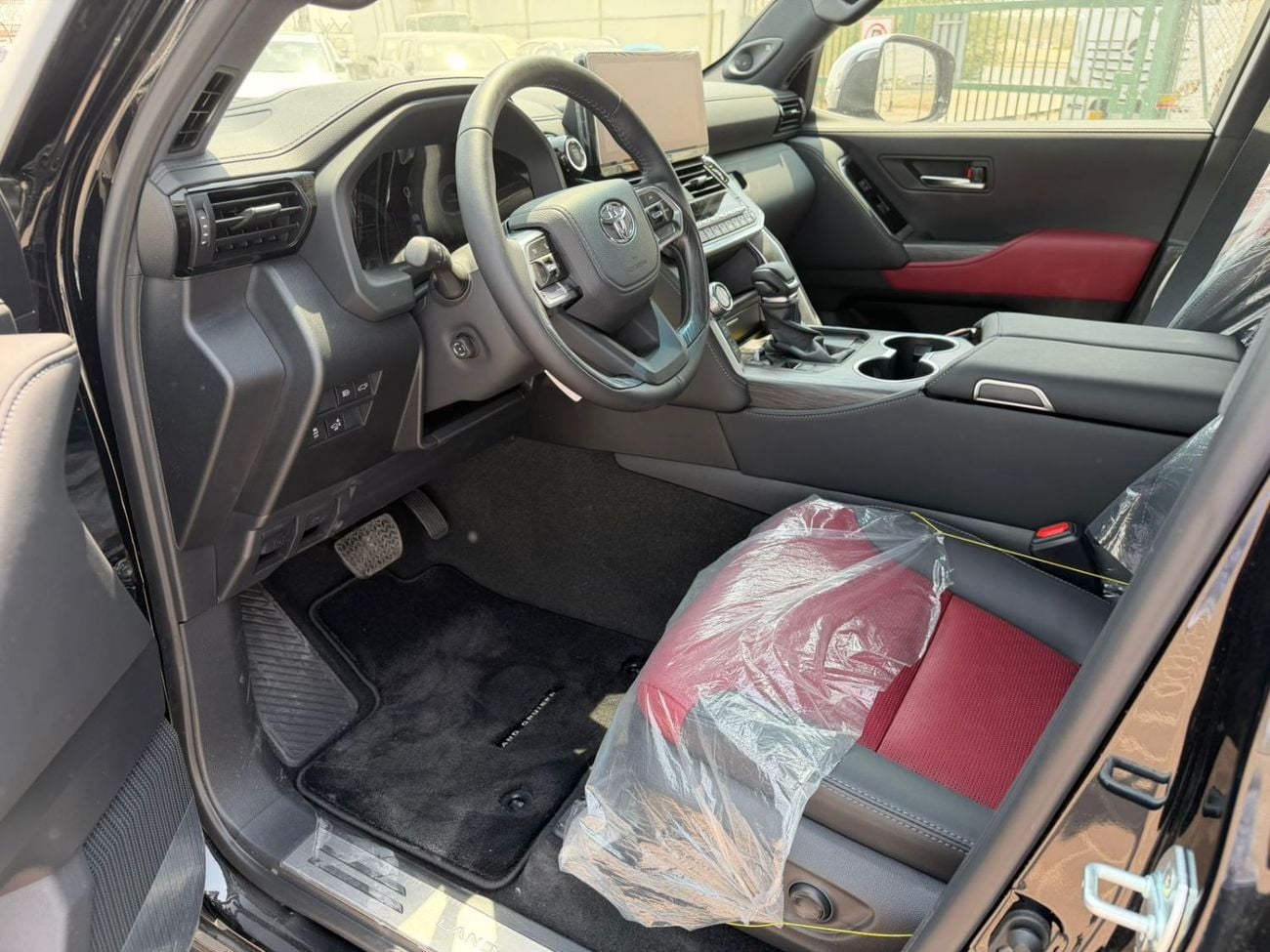 Toyota Land Cruiser VXR