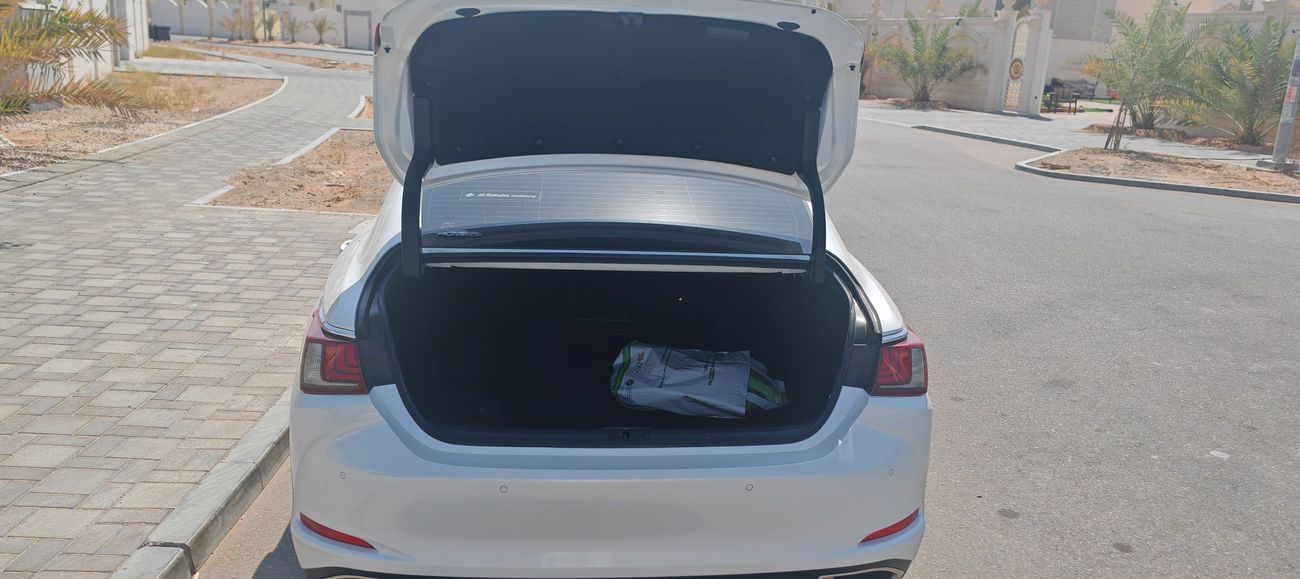 لكزس ES 350 بلاتينيوم